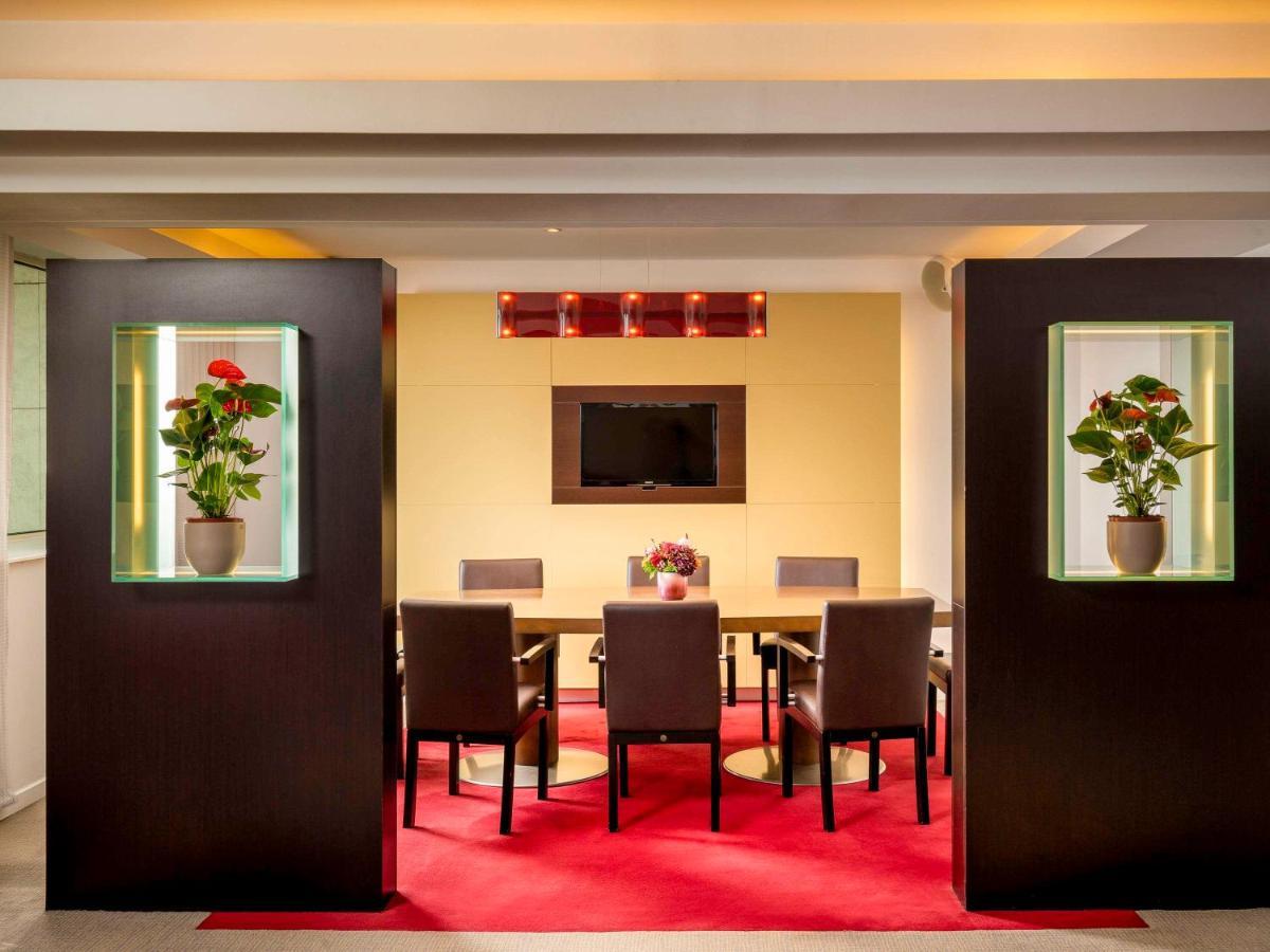 Novotel Bucharest City Centre Exterior foto