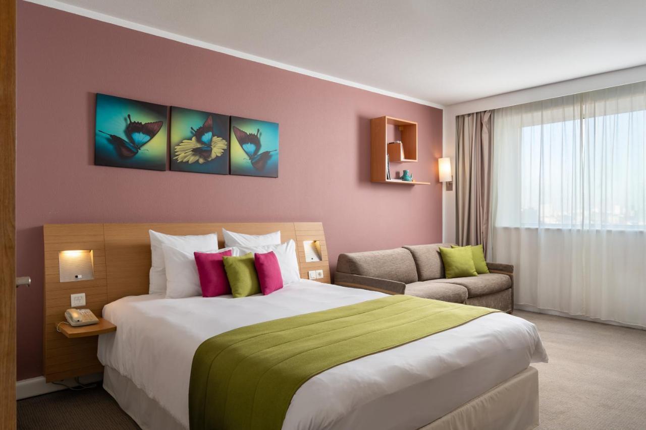 Novotel Bucharest City Centre Exterior foto