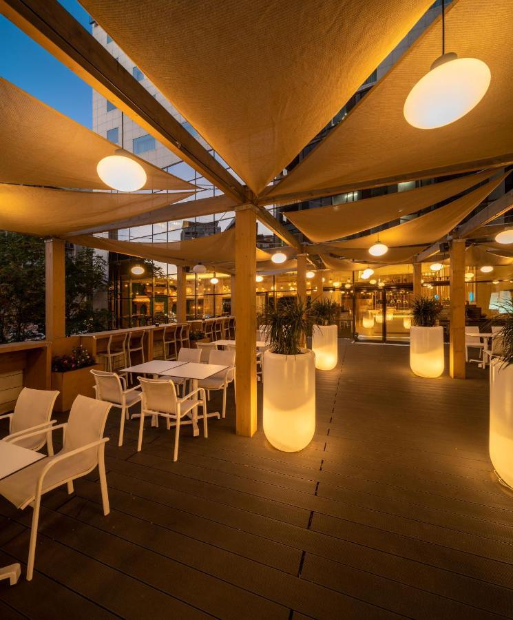 Novotel Bucharest City Centre Exterior foto