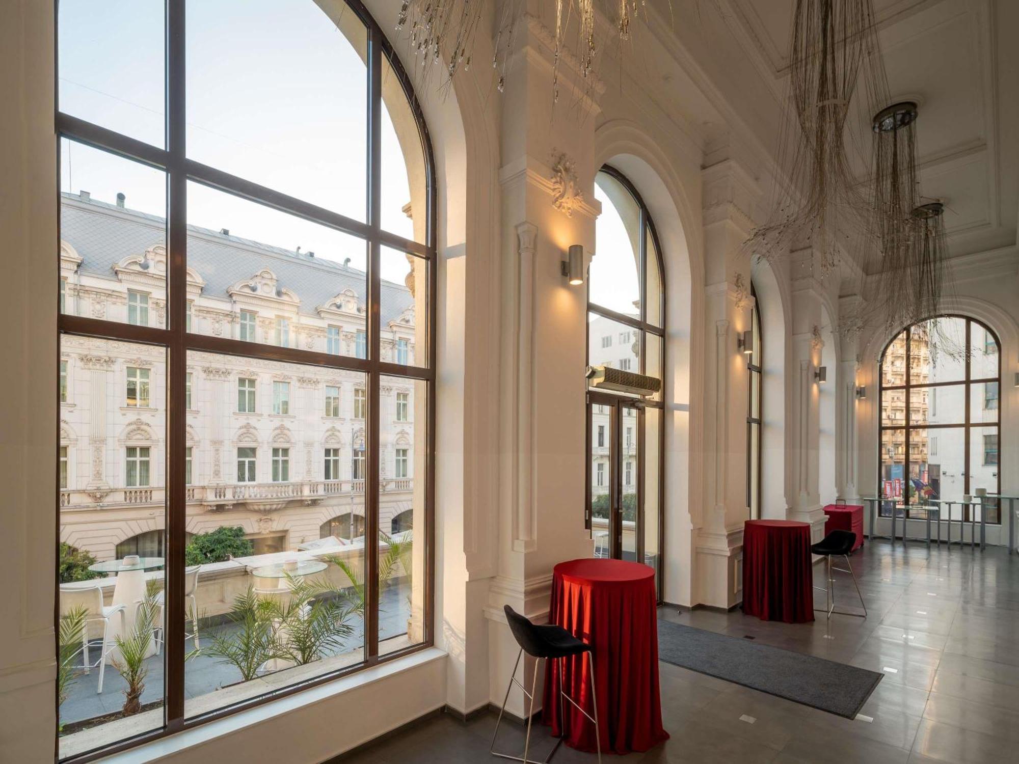 Novotel Bucharest City Centre Exterior foto