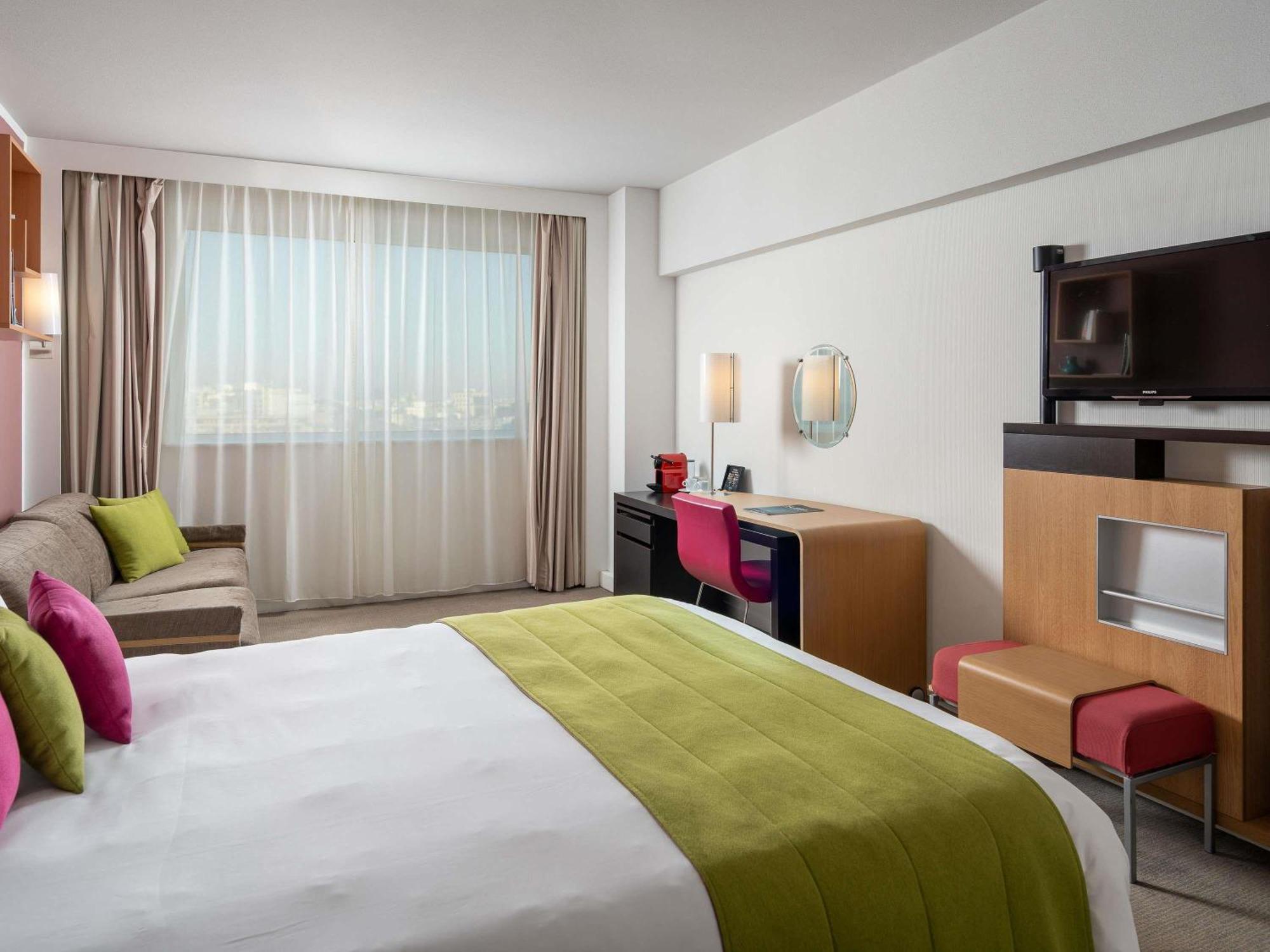 Novotel Bucharest City Centre Exterior foto