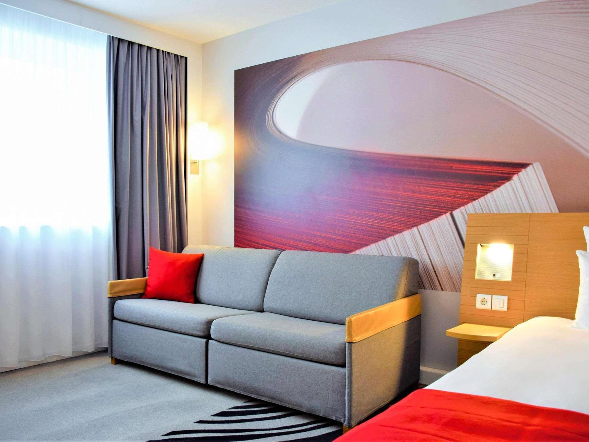 Novotel Bucharest City Centre Exterior foto