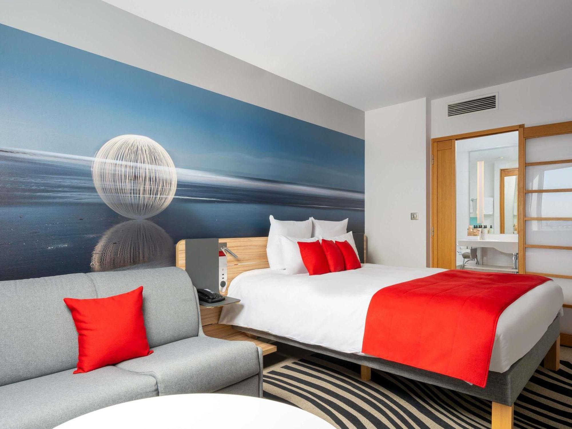 Novotel Bucharest City Centre Exterior foto